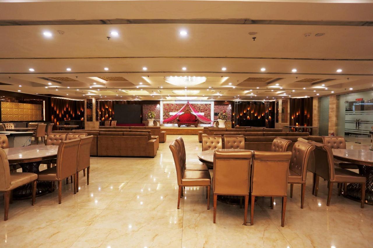 Capital O Green Palms Near Jhilmil Metro Station Hotell New Delhi Eksteriør bilde