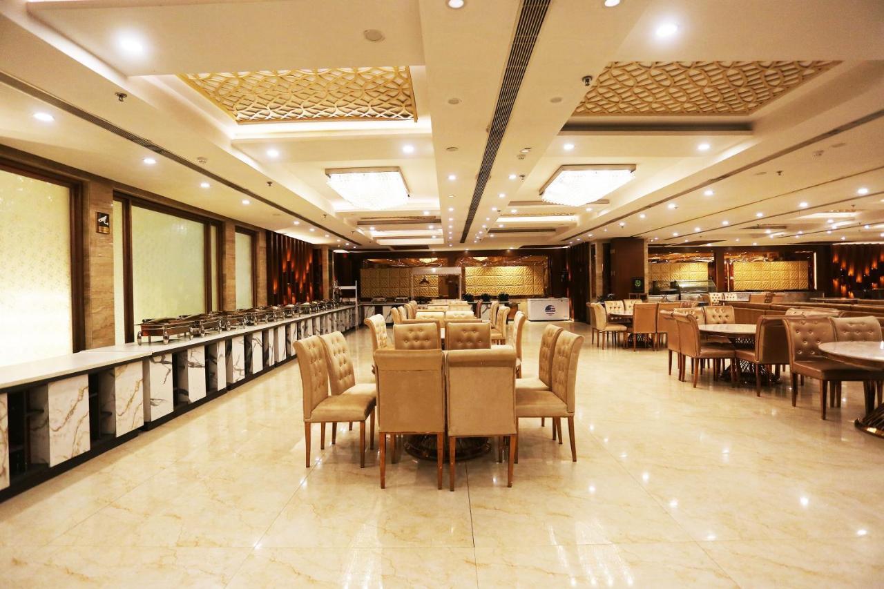 Capital O Green Palms Near Jhilmil Metro Station Hotell New Delhi Eksteriør bilde